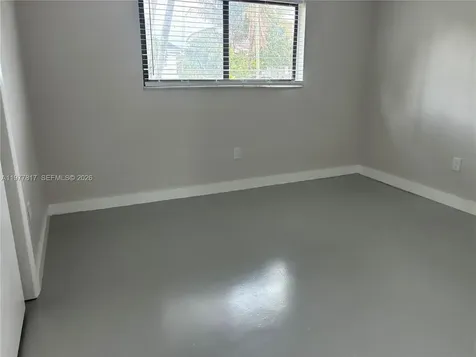 490 NE 170th Street North Miami Beach FL 33162