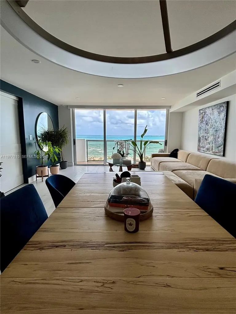 6039 Collins Avenue Miami Beach FL 33140