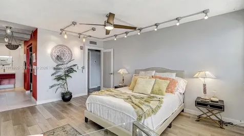 111 Golden Isles Drive Hallandale Beach FL 33009