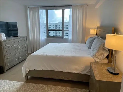 1500 Bay Road Miami Beach FL 33139