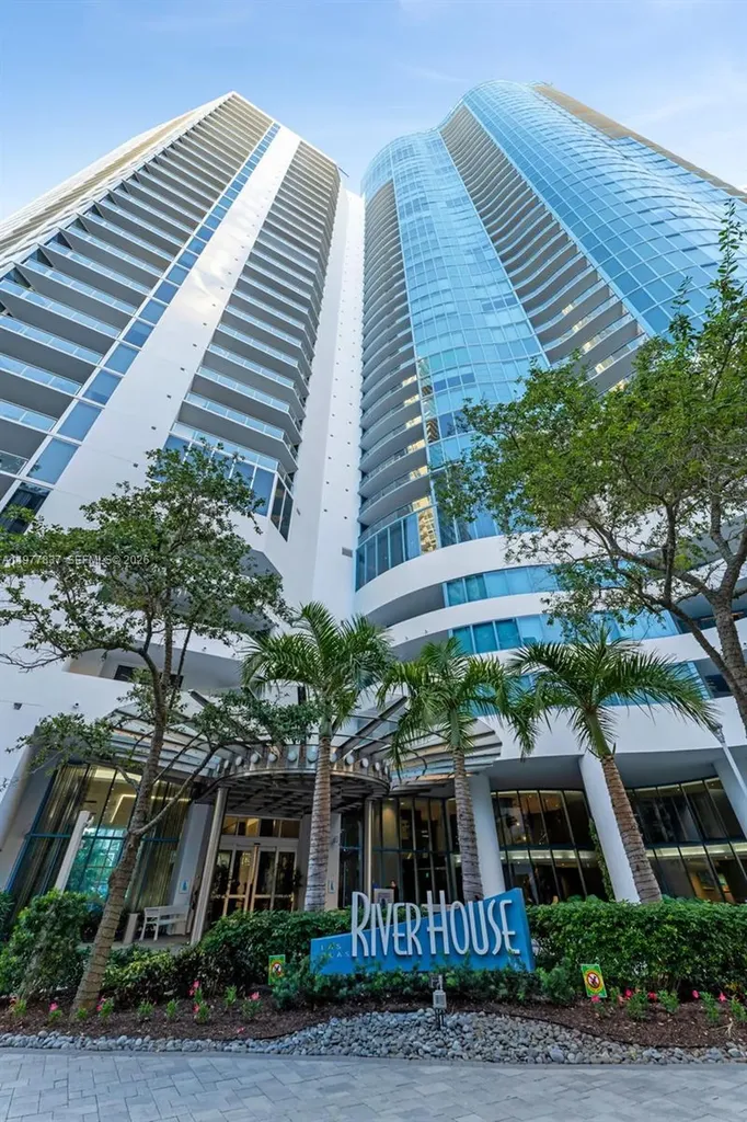 333 Las Olas Way Fort Lauderdale FL 33301