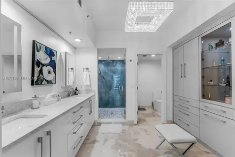 333 Las Olas Way Fort Lauderdale FL 33301