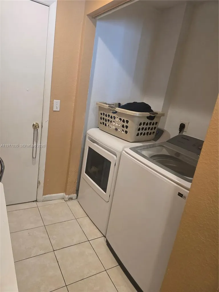 Pompano Beach FL 33069