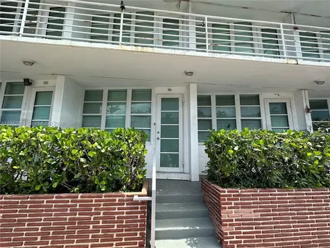 300 74th Street Miami Beach FL 33141