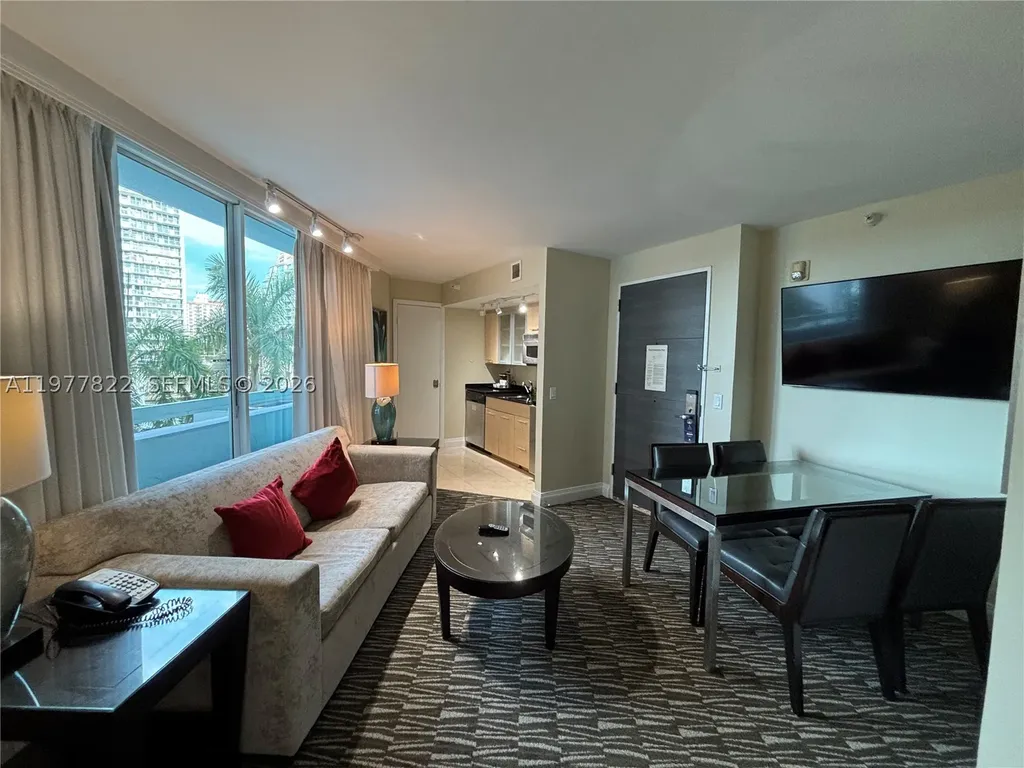 2670 E Sunrise Boulevard Fort Lauderdale FL 33304
