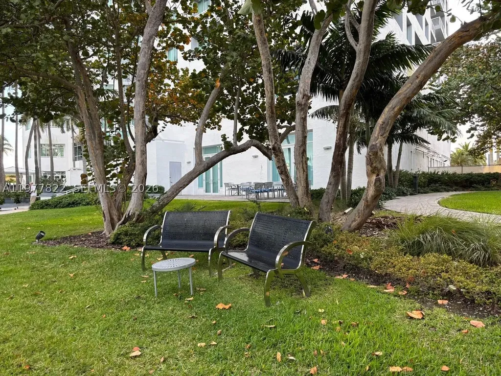 2670 E Sunrise Boulevard Fort Lauderdale FL 33304