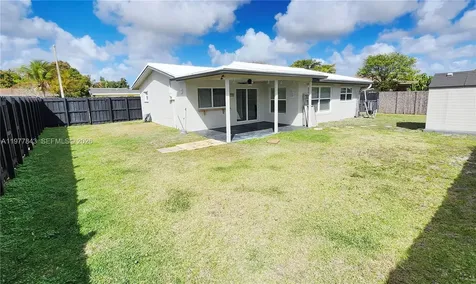 8116 NW 72nd Avenue Tamarac FL 33321