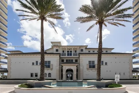 4775 Collins Avenue Miami Beach FL 33140