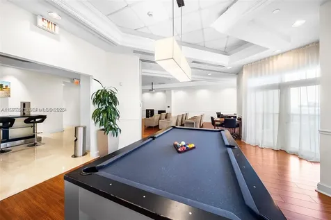 4775 Collins Avenue Miami Beach FL 33140