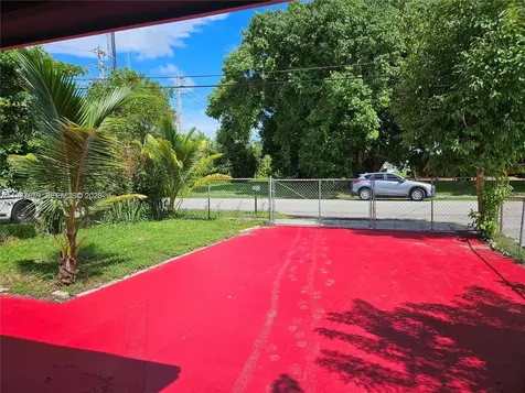 2121 NW 26th Avenue Fort Lauderdale FL 33311