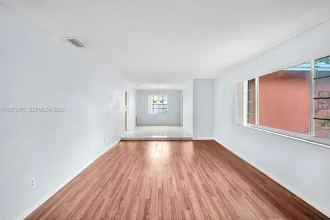 2030 NW 91st Terrace Pembroke Pines FL 33024