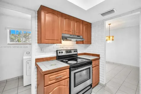 2030 NW 91st Terrace Pembroke Pines FL 33024