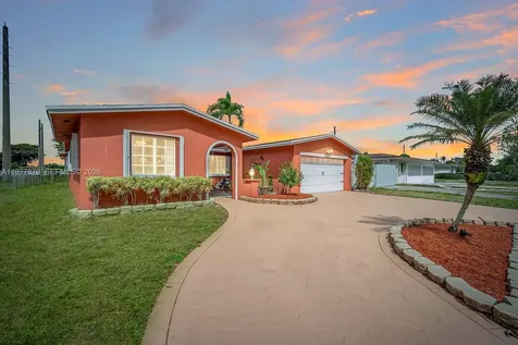 2030 NW 91st Terrace Pembroke Pines FL 33024