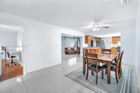 2030 NW 91st Terrace Pembroke Pines FL 33024