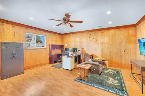 2030 NW 91st Terrace Pembroke Pines FL 33024