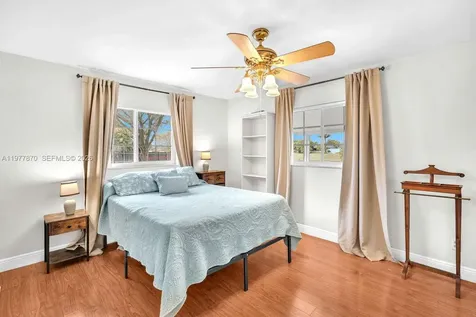 2030 NW 91st Terrace Pembroke Pines FL 33024