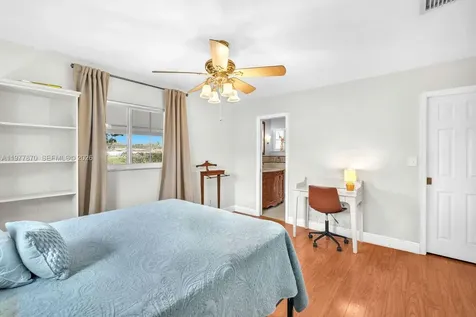2030 NW 91st Terrace Pembroke Pines FL 33024