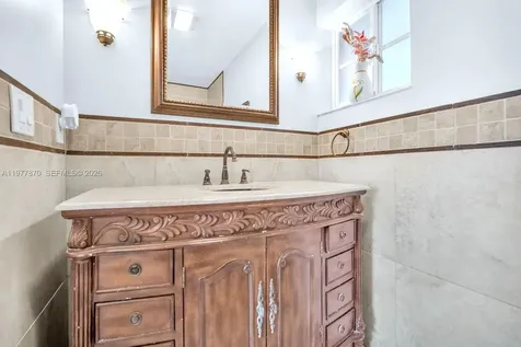 2030 NW 91st Terrace Pembroke Pines FL 33024