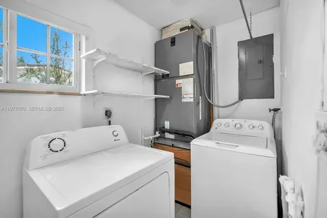 2030 NW 91st Terrace Pembroke Pines FL 33024