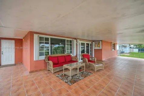 2030 NW 91st Terrace Pembroke Pines FL 33024