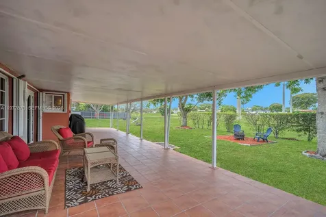 2030 NW 91st Terrace Pembroke Pines FL 33024