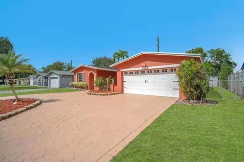 2030 NW 91st Terrace Pembroke Pines FL 33024