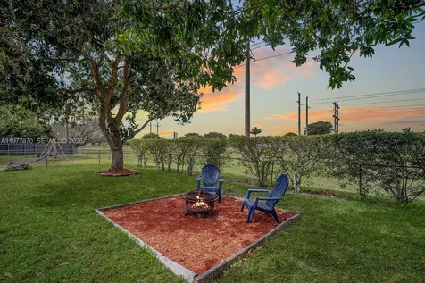 2030 NW 91st Terrace Pembroke Pines FL 33024