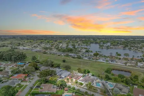 2030 NW 91st Terrace Pembroke Pines FL 33024
