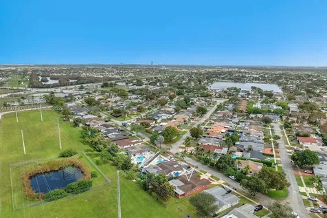 2030 NW 91st Terrace Pembroke Pines FL 33024