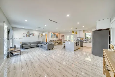 9104 SW 180th Street Palmetto Bay FL 33157