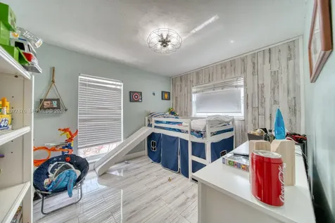 9104 SW 180th Street Palmetto Bay FL 33157