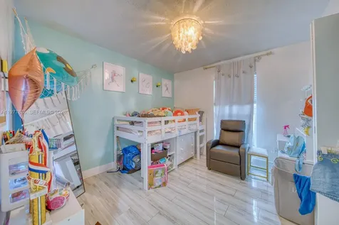 9104 SW 180th Street Palmetto Bay FL 33157