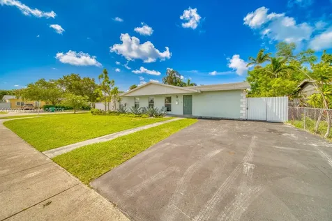 9104 SW 180th Street Palmetto Bay FL 33157