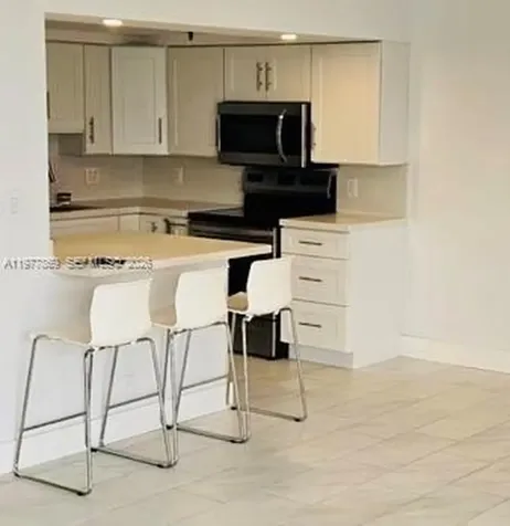 Sunny Isles Beach FL 33160