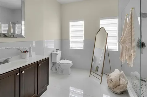 14486 SW 158th Place Miami FL 33196