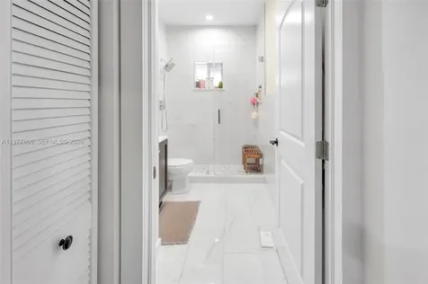 14486 SW 158th Place Miami FL 33196