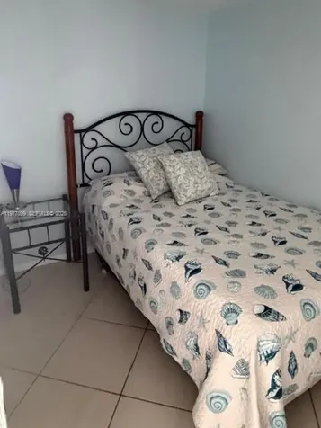 5601 Collins Avenue Miami Beach FL 33140