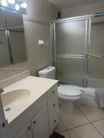 5601 Collins Avenue Miami Beach FL 33140