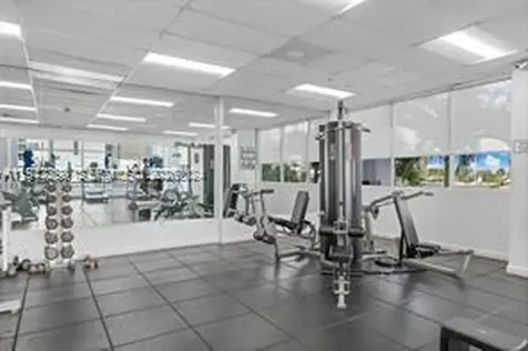 5601 Collins Avenue Miami Beach FL 33140