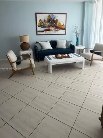 5601 Collins Avenue Miami Beach FL 33140