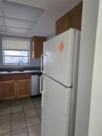 7570 SW 82nd Street Miami FL 33143