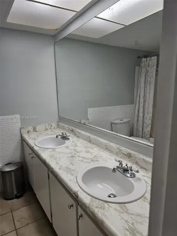 7570 SW 82nd Street Miami FL 33143
