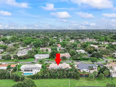 5620 SW 9th Street Plantation FL 33317