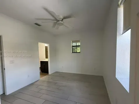 12350 S Village Circle Davie FL 33325