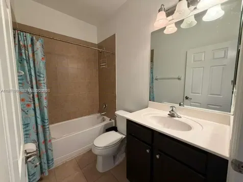 12350 S Village Circle Davie FL 33325