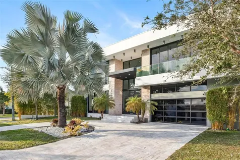 3367 NE 168th Street North Miami Beach FL 33160