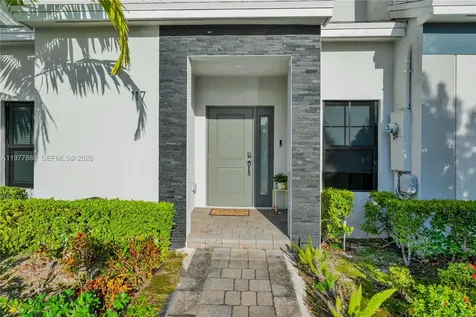 117 NE 3rd Court Florida City FL 33034