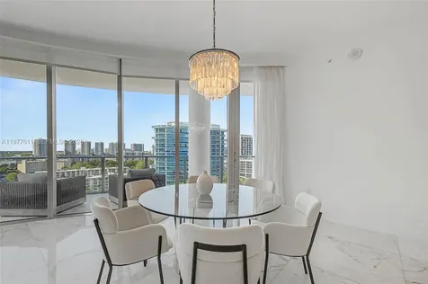 17475 Collins Avenue Miami Beach FL 33160