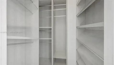 17475 Collins Avenue Miami Beach FL 33160