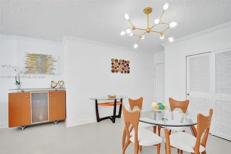 2501 S Ocean Drive Hollywood FL 33019